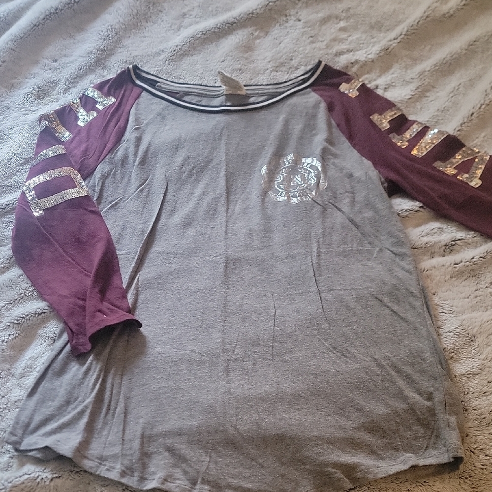 PINK 3/4 Sleeve Shirt.